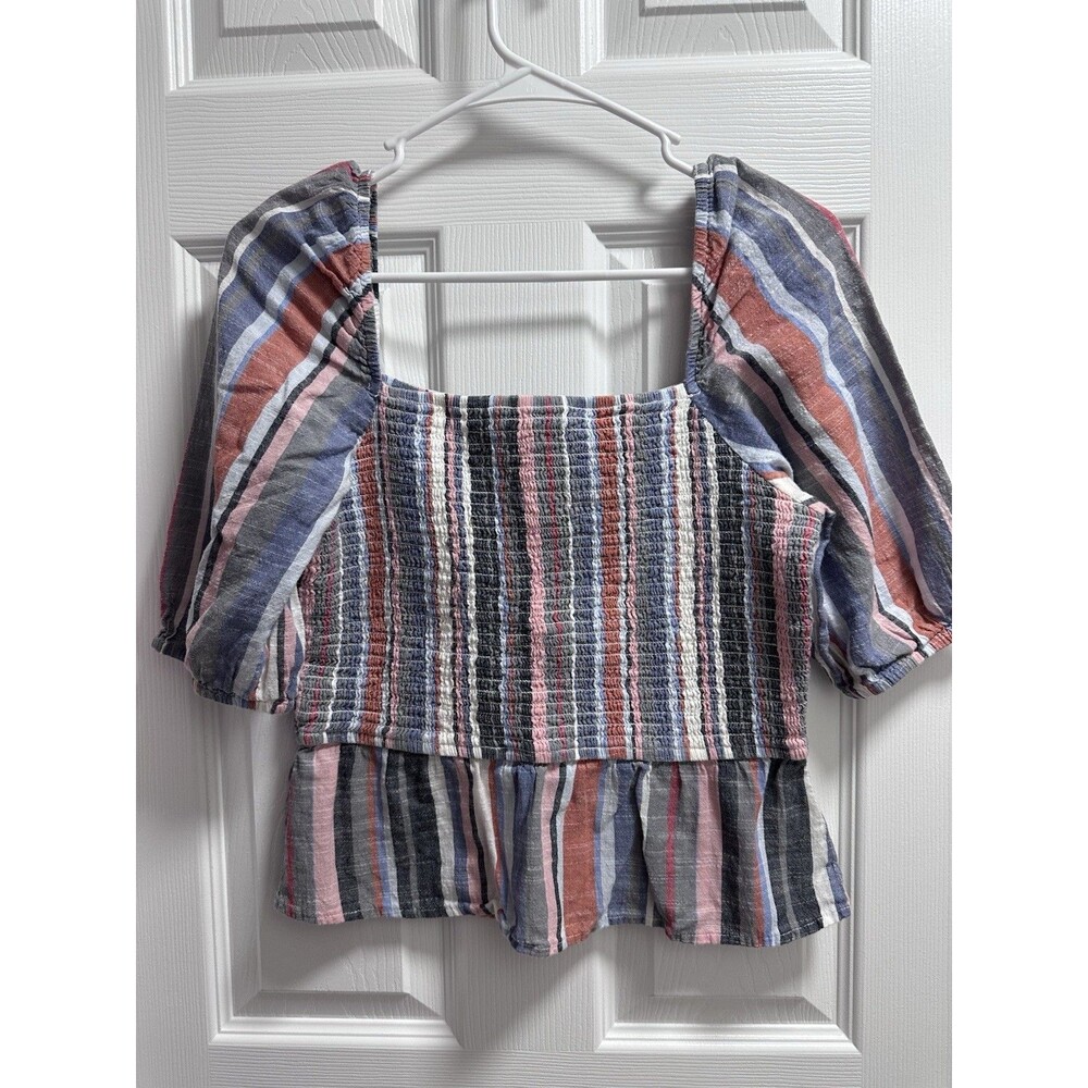 Blue Rain Francesca’s Shirt Women Size M Blue Red  Puff Sleeve Smocked Crop Top